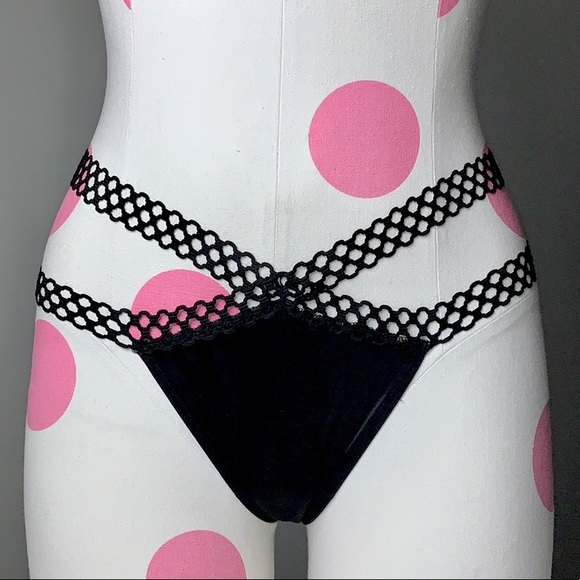 Victoria's Secret Other - Victoria’s Secret Honeycomb Thong Panty Small